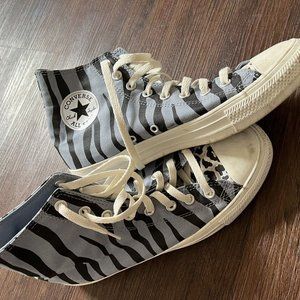 womens size 11 converse hi tops blue zebra leopard
